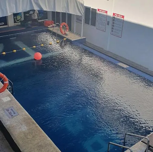 Hotel Lgb Diving Center *